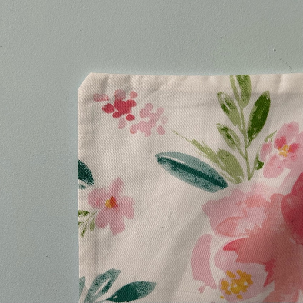 Woven nook pillow cover